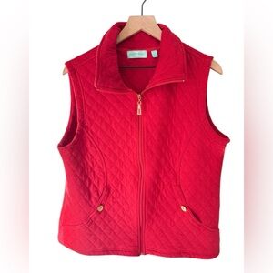 Silverwear Women’s Cherry Red Quilted Full Zip Up Collared Vest Sz XL
